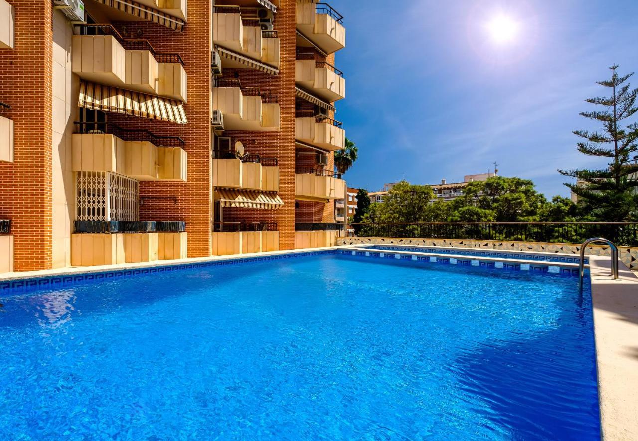 Holiday Royal Suite Concordia Торевьиа Экстерьер фото