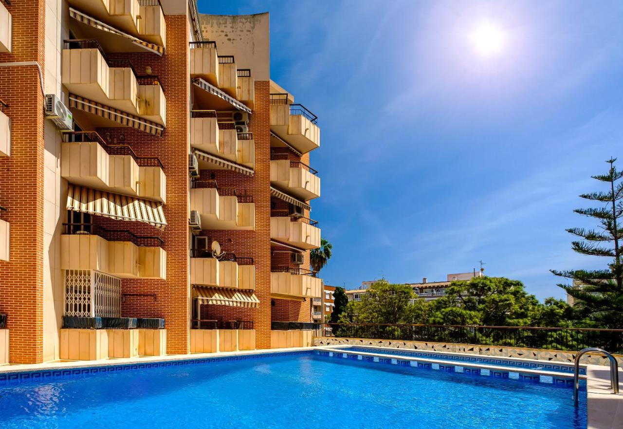 Holiday Royal Suite Concordia Торевьиа Экстерьер фото