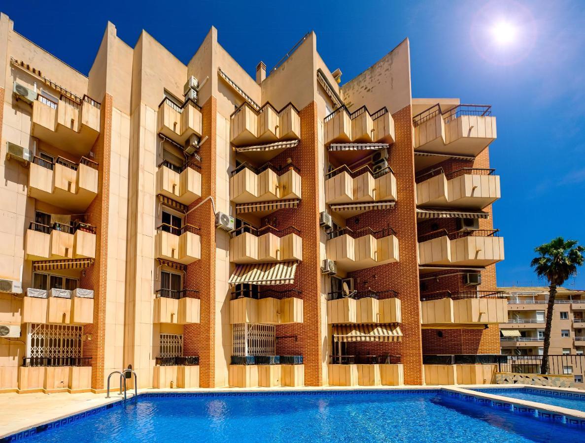 Holiday Royal Suite Concordia Торевьиа Экстерьер фото